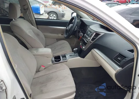 2013 Subaru Outback 2.5I Premium из США, поврежденный, VIN 4S4BRBCCXD3322323